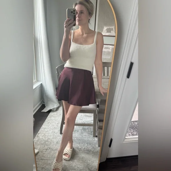 Elegant Maroon Burgundy Satin Skirt - Picture 5 of 14